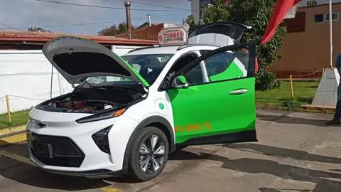 Llega el primer taxi eléctrico hasta la comuna de Talcahuano