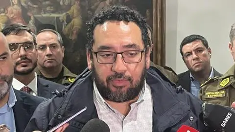 “Esto no es un hecho de violencia escolar, es un delito”: Ministro de Educación sobre tiroteo en Colegio de San Pedro de la Paz
