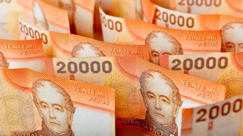 Senado aprueba alza del sueldo mínimo en Chile: ¿A cuánto y cuándo subiría este 2025?