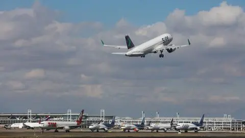 Este es el precio del pasaje a China desde Chile tras eliminación de visa obligatoria para chilenos