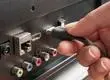 ¿Tienes un puerto HDMI en tu televisor? Así puedes activar estas 2 muy útiles funciones