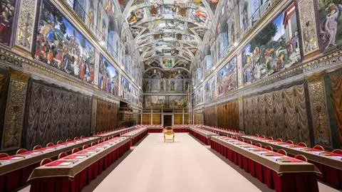 El Vaticano instalará inhibidores de señal y quitó celulares para aislar a los cardenales durante el cónclave