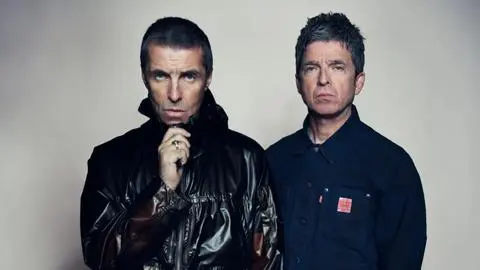 Liam Gallagher desmiente rumor que afirmaba que Oasis no hará nueva música: “Cualquier decisión será mía y de Noel”
