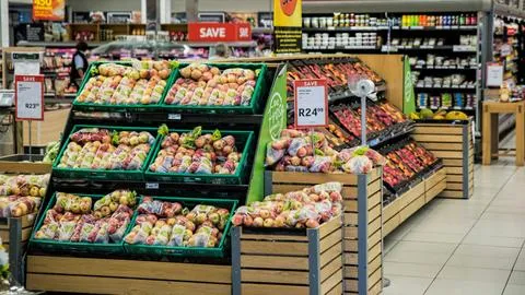 Supermercado implementó una entrada de alrededor de $12 mil para comprar en tienda de Londres