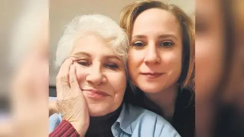 Actriz Teresita Reyes enfrenta complejo cáncer mandibular y será operada por segundo tumor