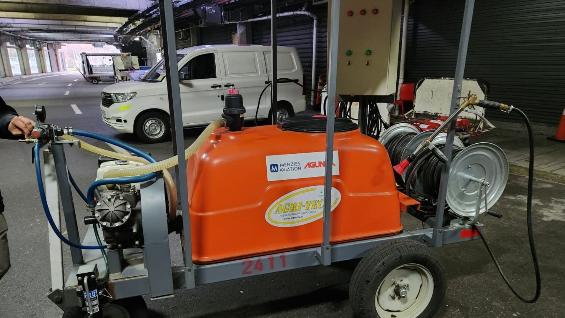 JetSMART implementa sistema de deicing en el Aeropuerto Carriel Sur