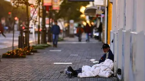 Se activa código azul en Los Ángeles por bajas temperaturas