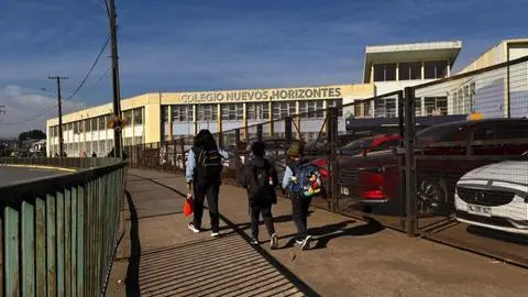Apoderados cambian de colegio a estudiantes tras balacera en San Pedro de la Paz: Ministro pide paciencia