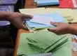Irregular entrega de papeletas en Valparaíso genera filas y preocupación por influencias en el voto