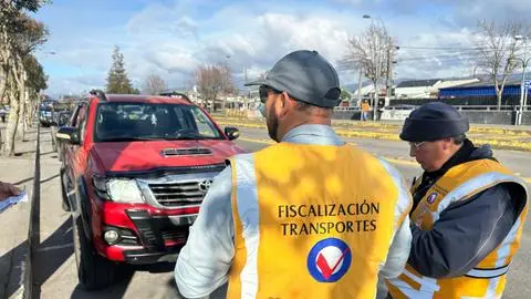 Fiscalizan y descubren a chofer de micro bajo efectos de cocaína durante pleno recorrido en Chiguayante