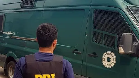 Encuentran persona fallecida al interior de carro de Gendarmería en Cañete