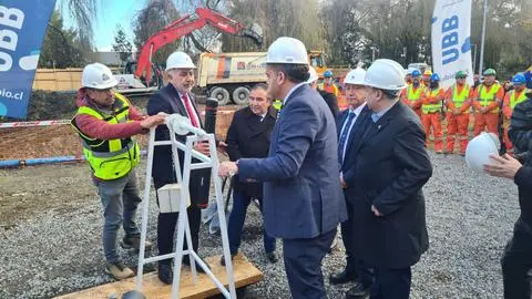 Planetario Regional del Biobío: Ceremonia de colocación de la primera piedra da inicio oficial a su construcción