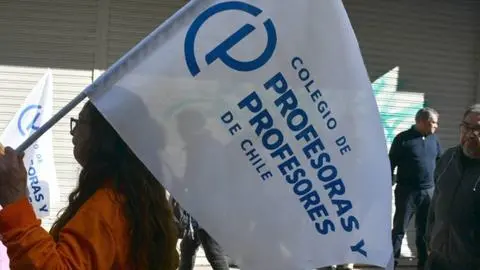 Mineduc responde a la Agenda Corta del Colegio de Profesores