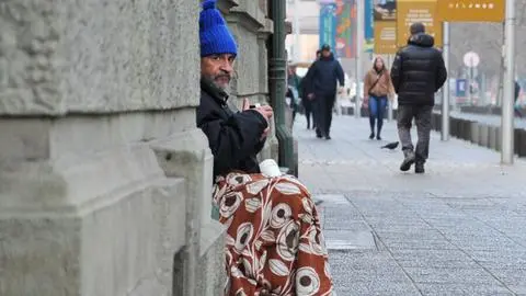 Activan Código Azul en Santiago y tres comunas de la zona Sur: Revisa cuáles son