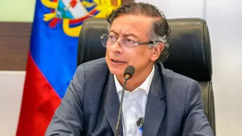 Presidente de Colombia denunció que su hija y las familias de ministros están siendo amenazadas: “Es un enemigo del Gobierno”