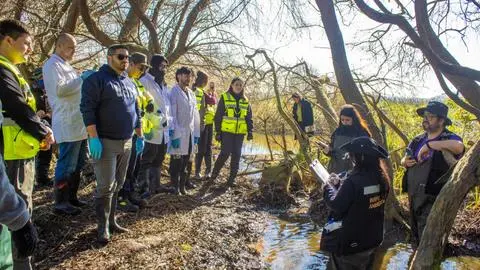 Día Mundial del Medio Ambiente: Estudiantes de la USM Concepción realizaron limpieza y monitoreo en el humedal Vasco Da Gama-Chimalfe