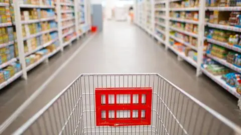 Cadena de supermercados tomó radical decisión para evitar cierre de locales: Abrirán las 24 horas