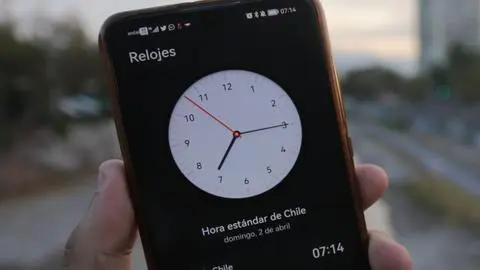 Cambio de hora en Chile 2025: Este es el día que pasamos al horario de verano