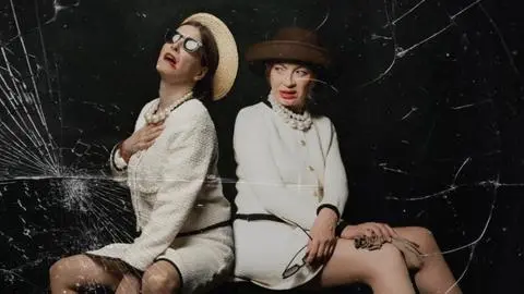 Patricia Rivadeneira y la obra “Una mujer llena de vicios” en el TBB