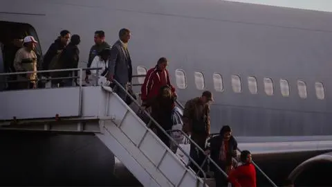 Segundo avión con chilenos deportados de Estados Unidos llegará este jueves