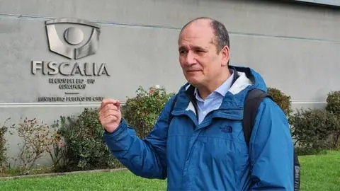 Misma hora y lugar: Gobernador Giacaman entrega informe de irregularidades mientras Rodrigo Díaz declara por Caso Convenio