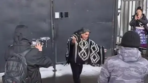 Lonko Víctor Queipul acusó “persecución política” por traslado a El Manzano tras detención en Temuco