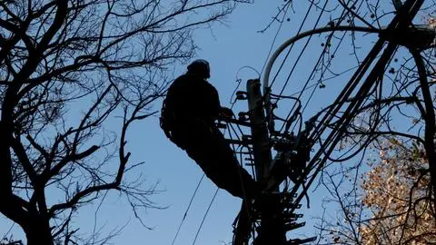 Anuncian cortes de luz en tres sectores del Gran Concepción para este martes