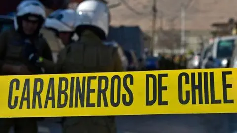 Carabinero frustra asalto y abate a delincuente: Banda armada ingresó a su casa en Talagante