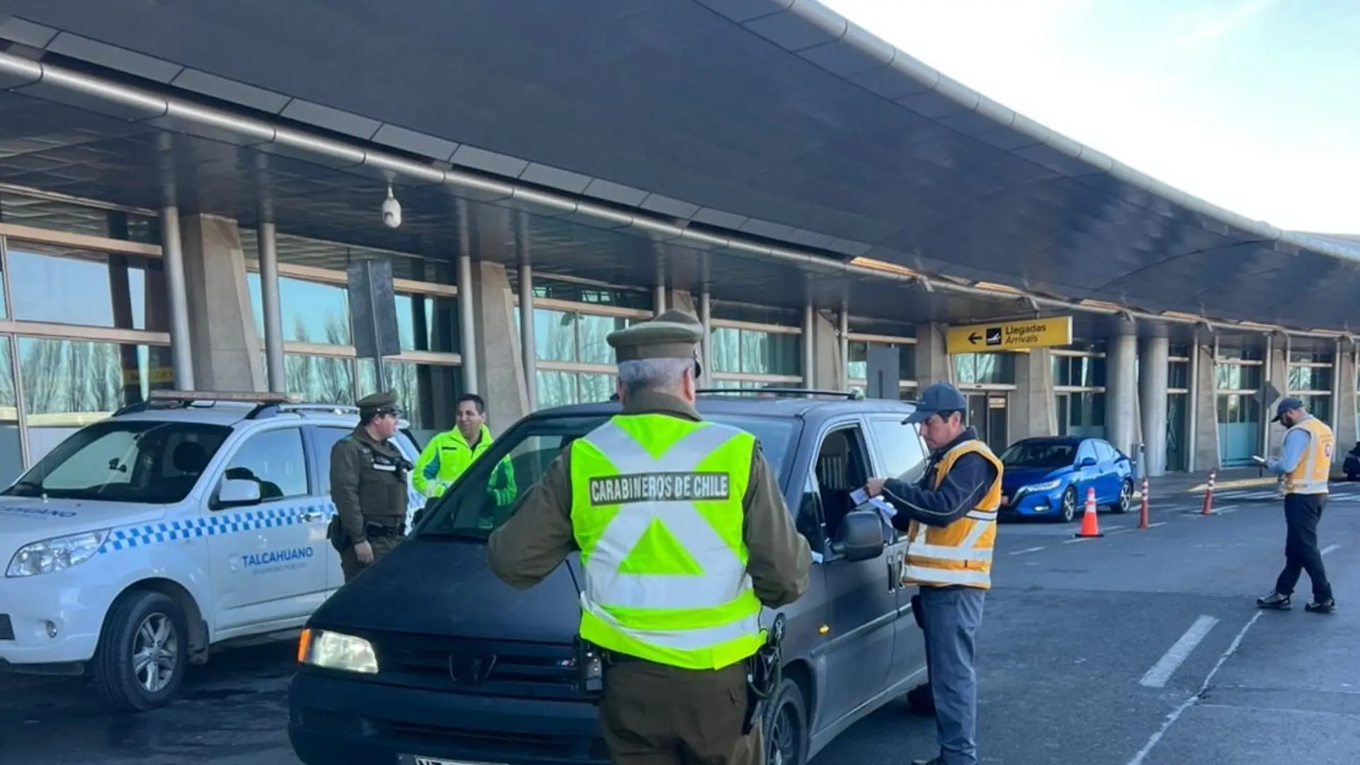 Controles vehiculares en Carriel Sur buscan frenar rutas delictuales en el Gran Concepción