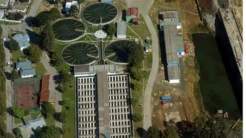 Accidente vehicular provocó el corte de la producción de agua potable en planta La Mochita de Essbio