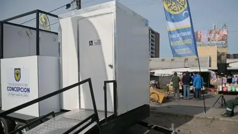 Dignidad para las ferias libres de Concepción: Desde ahora dispondrán de baños químicos