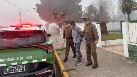Femicidio frustrado en Santa Juana: sujeto quemó casa de su expareja tras amenazarla de muerte