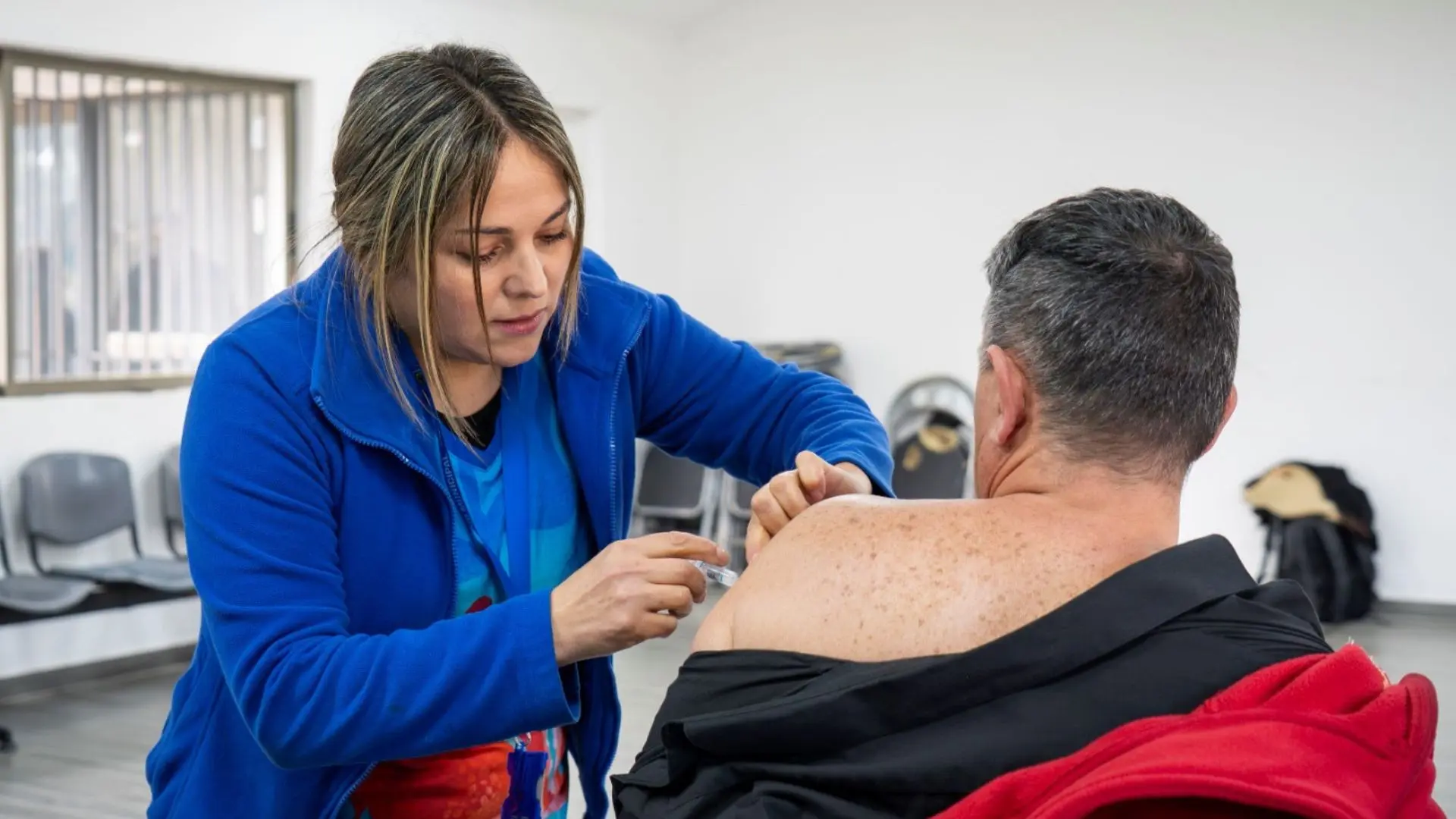 Personas mayores de 65 años concentran mayor porcentaje de muertes por enfermedades respiratorias en el Biobío