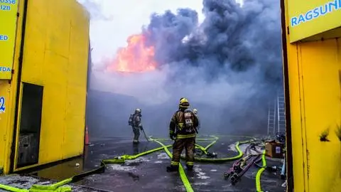 Municipalidad de Concepción se desplegó para ayudar a vecinos afectados por incendio en Chillancito