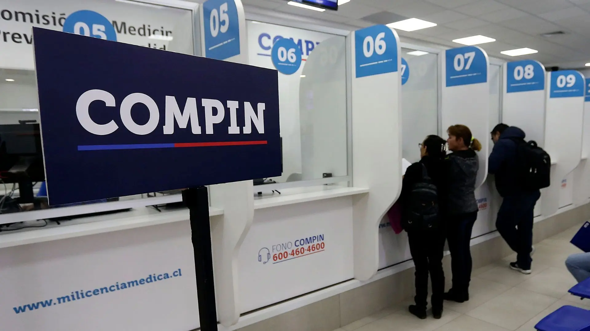 Rechazan licencias médicas presentadas por la denunciante de Manuel Monsalve