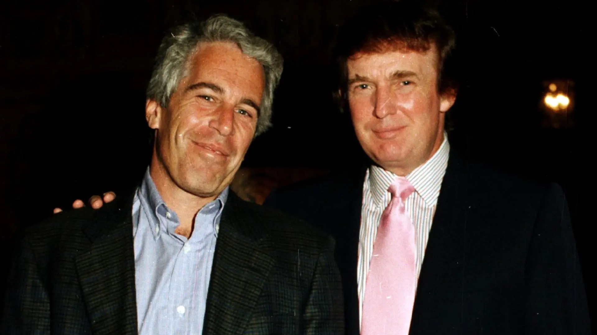 Donald Trump habría sabido que estaba en los papeles de Epstein desde mayo según medio estadounidense
