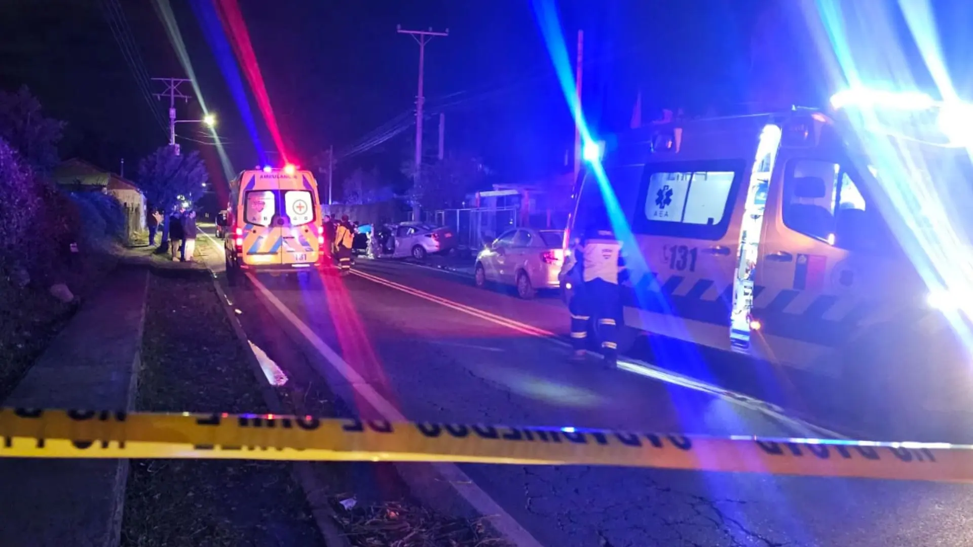 Dos adultos fallecidos y dos menores heridos deja grave accidente de tránsito en Pinto