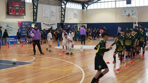 Deportes Concepción y Aclara inauguran “Liga Promesas del Biobío”: torneo de fútbol generará oportunidades para más de 120 jóvenes de la región