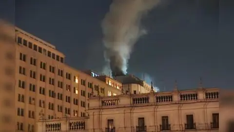 Ministro Marcel revela lo que se quemó en el incendio del edificio de Hacienda