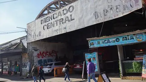 “Entre 2027 y 2028 ojalá tenerlo operativo”: Presidenta de locatarios del Mercado Central destaca nuevo acuerdo de reconstrucción