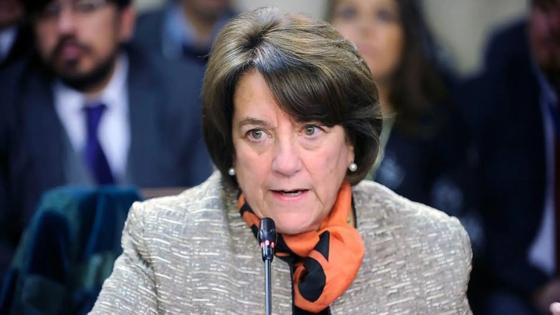 “Lo que se entendió mal es si el Presidente tiene atribuciones”: Ministra Delpiano por impasse entre Boric y comandante de la FACh