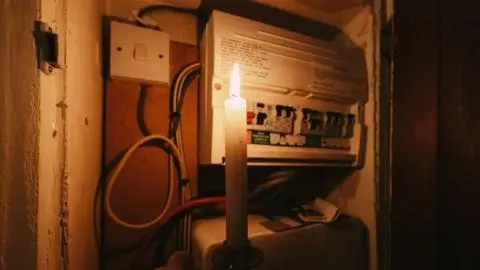 Reportan normalización de servicio tras masivo corte de luz en Talcahuano