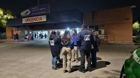 Abandonan cuerpo de joven de 23 años baleado en Hospital Luis Tisné de Peñalolén