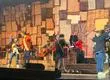 “Este es su momento”: Los Bunkers protagonizan tierno momento con niño durante concierto en Concepción
