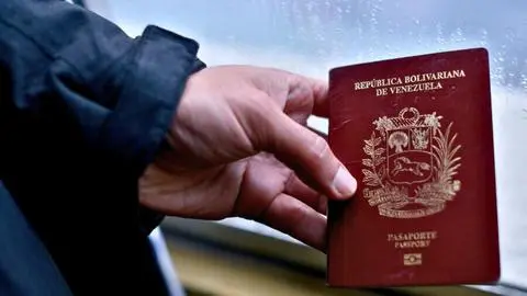 Venezuela anuncia vuelos de repatriación para residentes en Chile: Deberán llegar primero a Bolivia