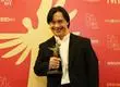 Actor busca firmas para ser el primer presidente con síndrome de Down en Chile