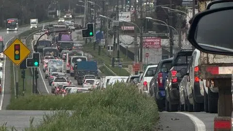 Reportan gran congestión en la Ruta 150 de Penco a Concepción por accidentes de tránsito