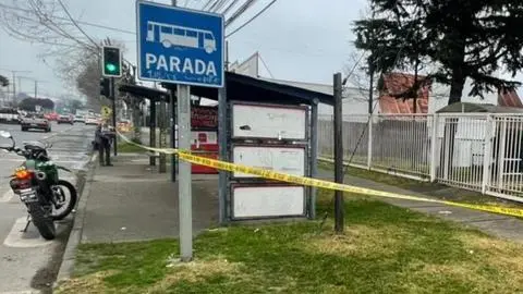 Carabinero de civil disparó a sujeto que lo agredió con cuchillo en Chillán