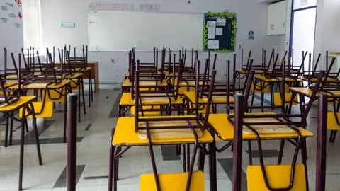 Estudiante termina con convulsiones tras violenta agresión en un liceo de la Región del Biobío