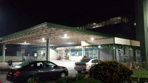 Niño de cuatro años está grave tras recibir disparo accidental de su padre en Región del Biobío